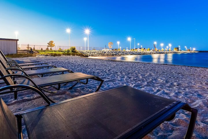 Best Western Plus Dockside Waterfront Inn
