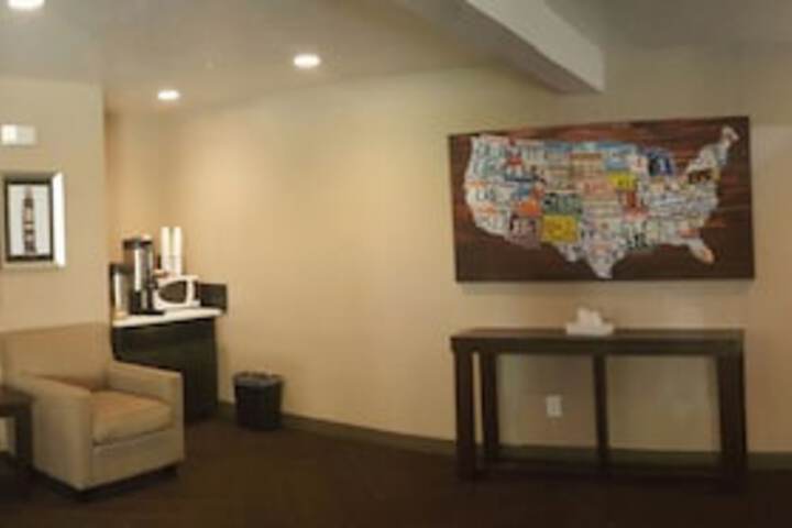 Room 27 of 49