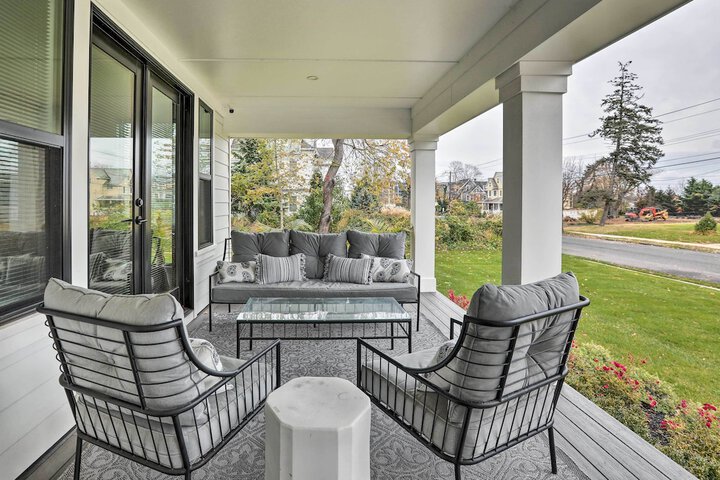 Grand Long Branch Home: 1 Block to Beach!