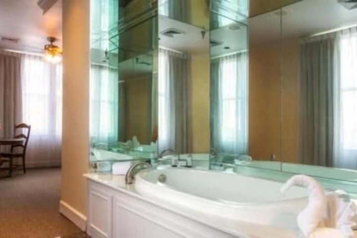 Hotel Bentley