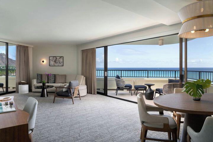 Moana Surfrider a Westin Resort & Spa, Waikiki Beach