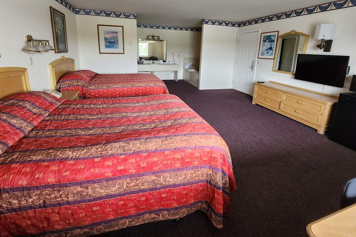 Room 15 of 40