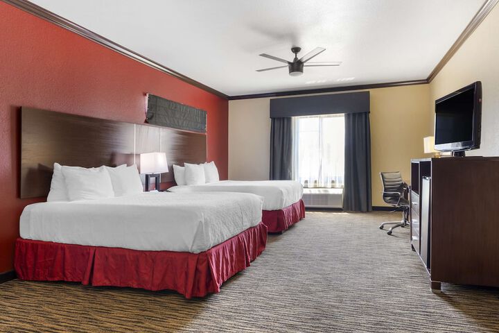 Room 15 of 36