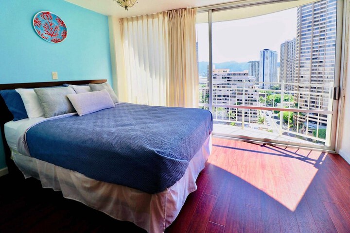 Room 28 of 46