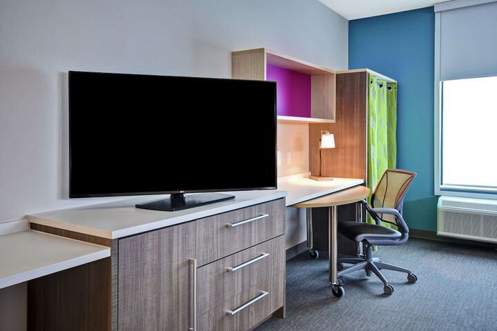 Room 18 of 47