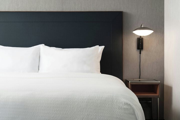 Courtyard by Marriott Cleveland Beachwood