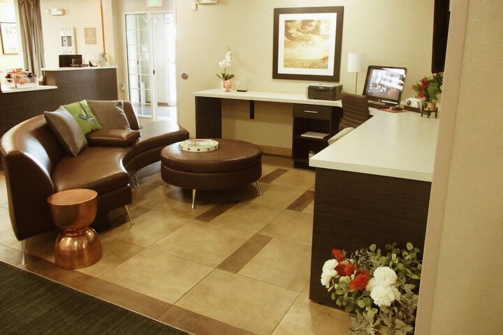 Hotel 4 of 33
