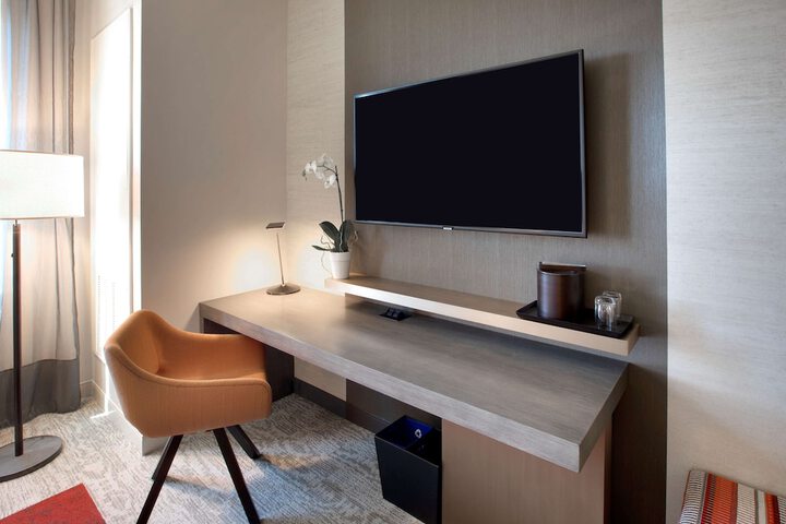 THesis Hotel Miami Coral Gables Curio Collection by Hilton