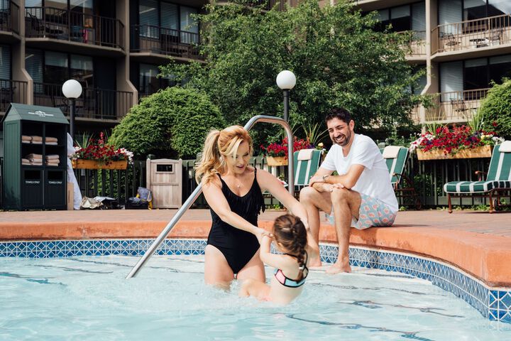 Pool 23 of 152