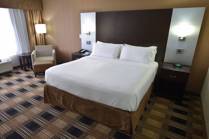 Room 15 of 55