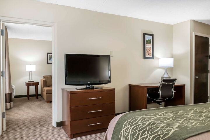 Room 15 of 31