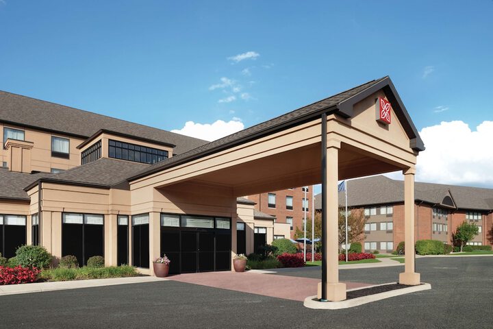 Hotel 4 of 56