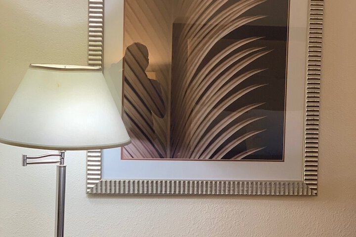 Room 25 of 33