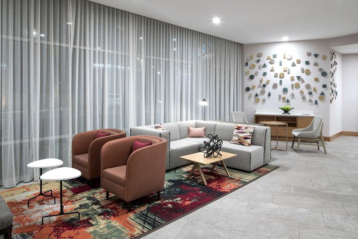 Hyatt Place Tempe / Phoenix / University