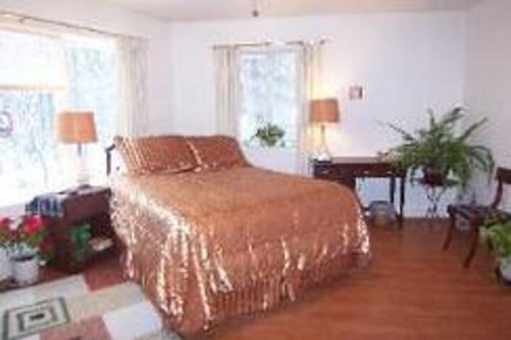 Tree Top Bed & Breakfast