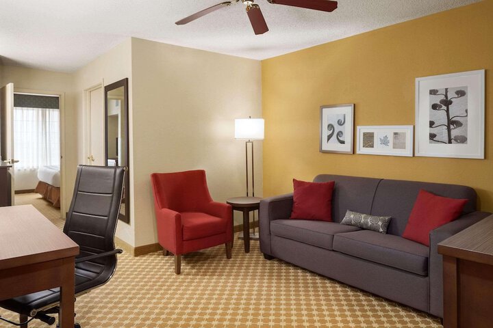 Room 7 of 15