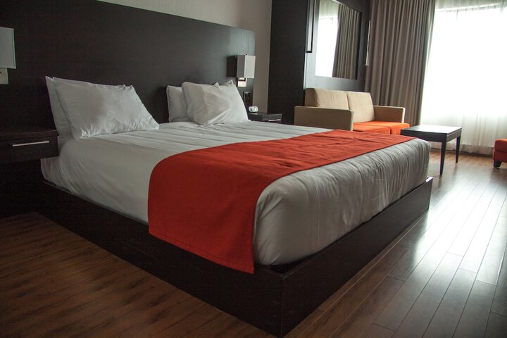 Room 40 of 107