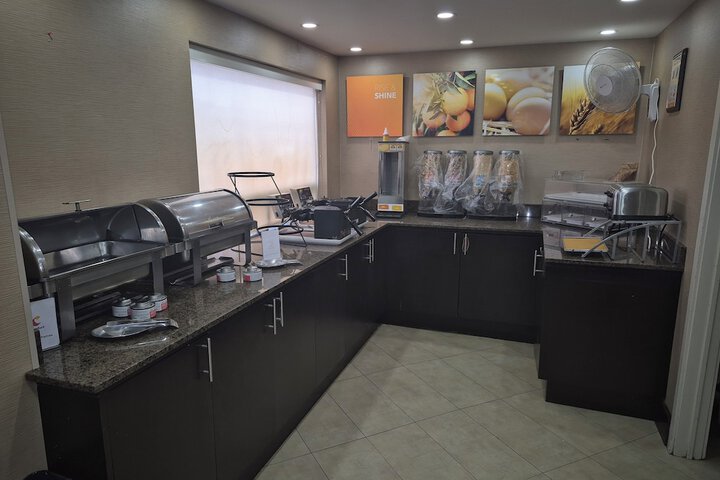Comfort Inn