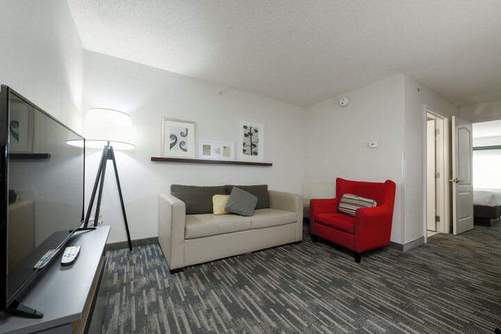 Country Inn & Suites by Radisson Lake George (Queensbury), NY