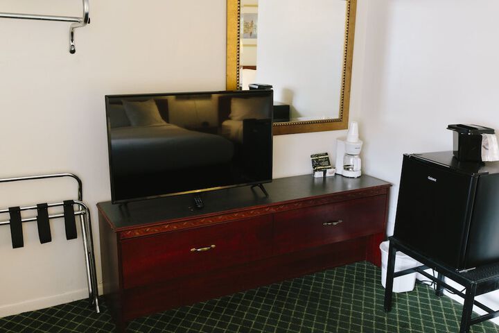Room 53 of 55