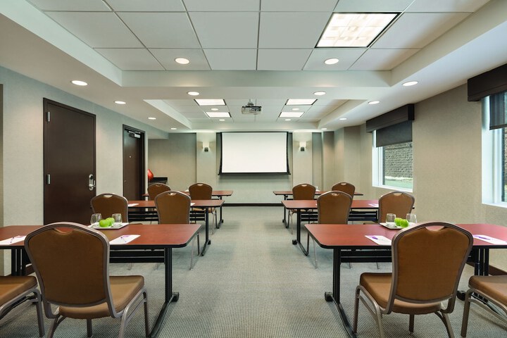 Hyatt Place Philadelphia / King of Prussia