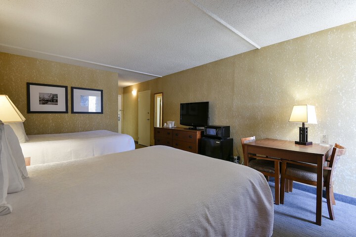Room 47 of 61