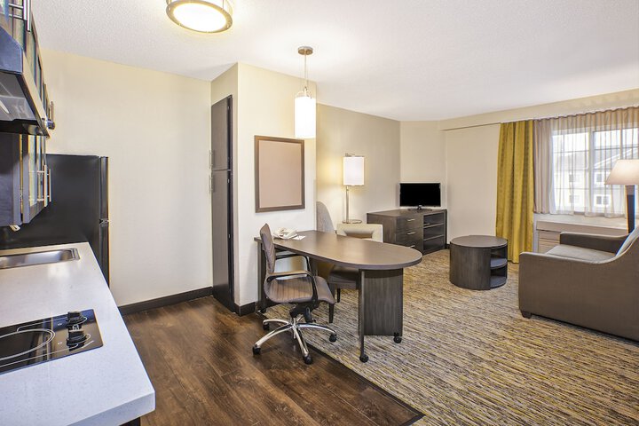 Room 17 of 29