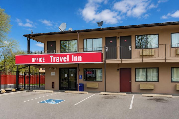 Travel Inn by OYO Omaha