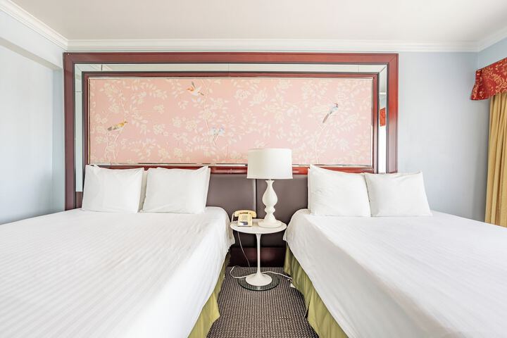 Room 41 of 87