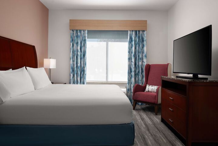 Room 11 of 40