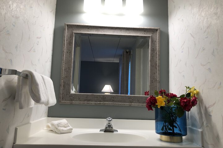 Room 50 of 54