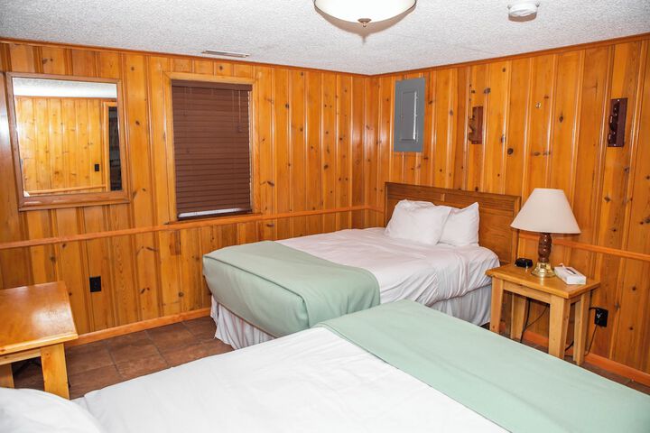 Montauk Lodge