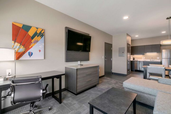 Room 34 of 52