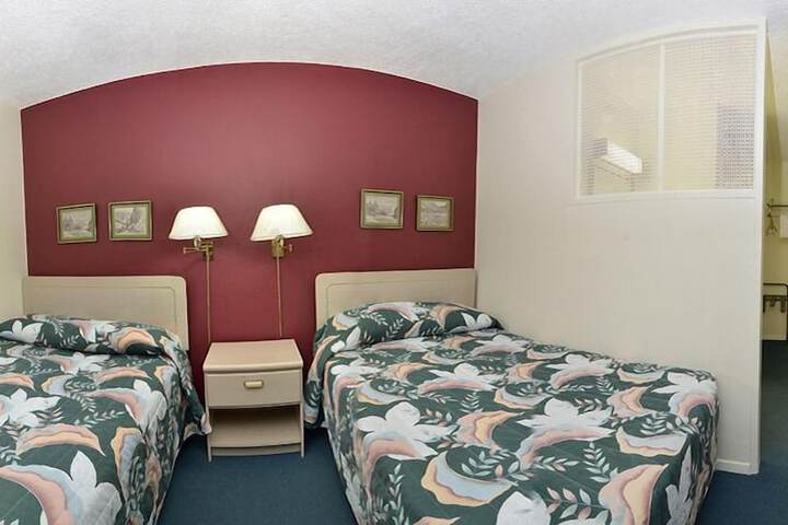 Room 20 of 39