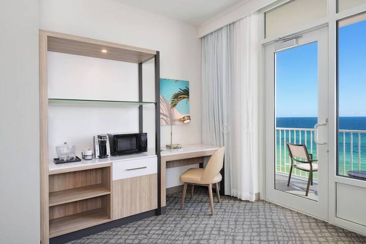 SpringHill Suites by Marriott Panama City Beach Beachfront