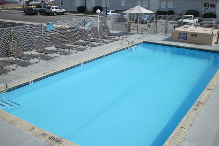 Pool 5 of 20