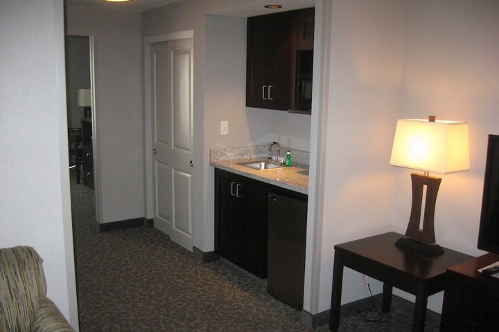 Room 49 of 103