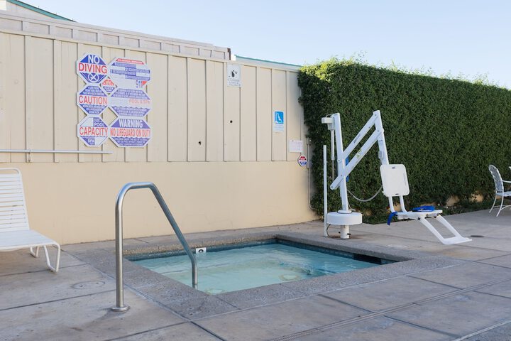 Pool 2 of 35