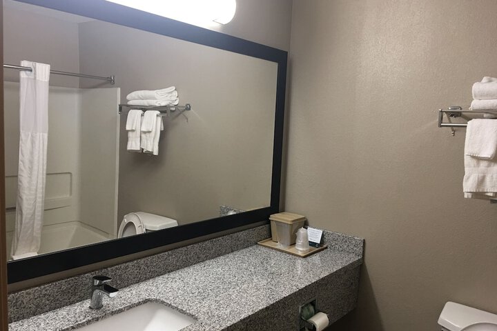 Quality Inn Nashville - Bloomington