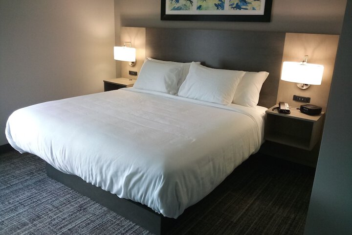 Room 14 of 34