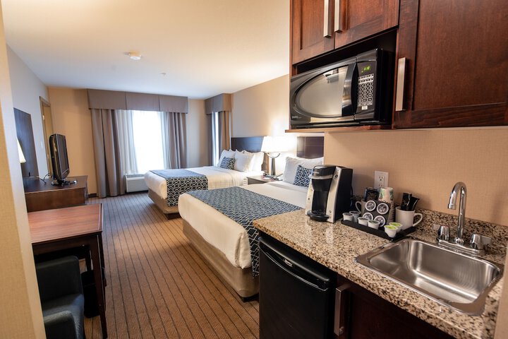 Room 30 of 43