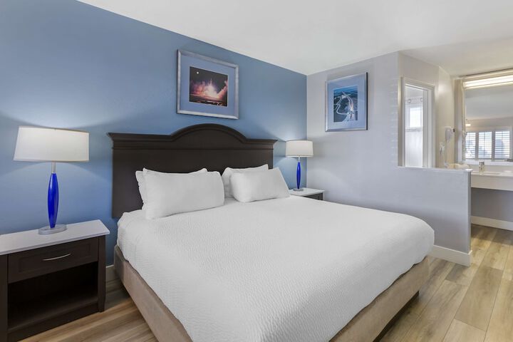 Room 20 of 32