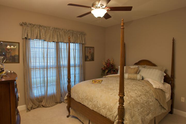 Room 17 of 53
