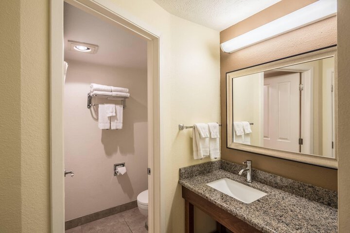 Quality Inn & Suites Coeur dAlene