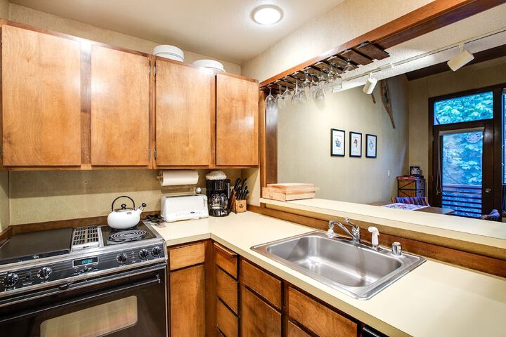 59SW - Fireplace - Dishwasher - Washer / Dryer - Sleeps 6