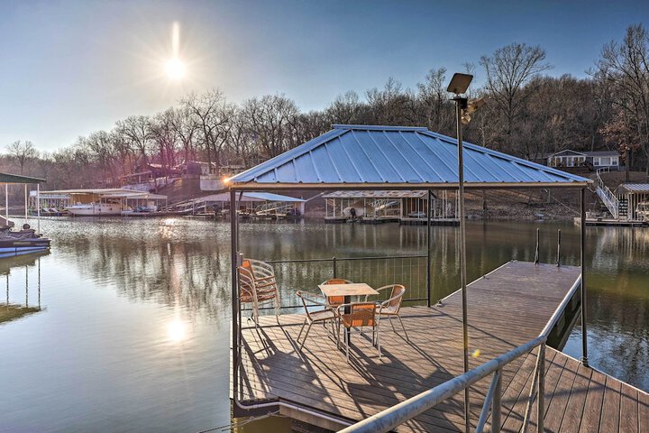 Pet-friendly Grand Lake House w / Dock & Kayaks!