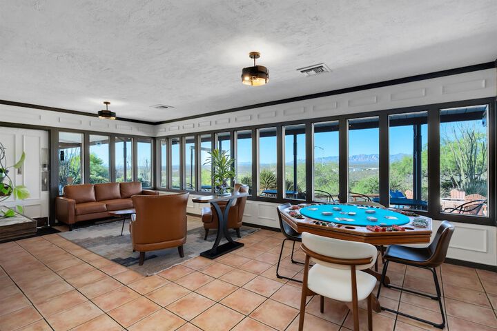 Tombstone Lookout Lodge SureStay Collection by Best Western