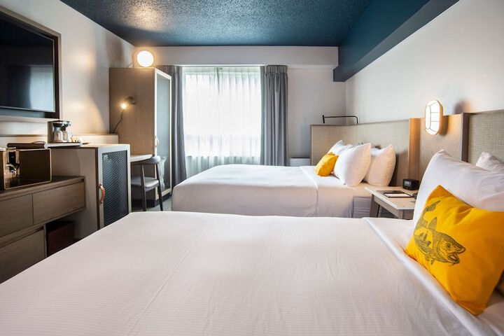 DoubleTree by Hilton St. Johns Harbourview