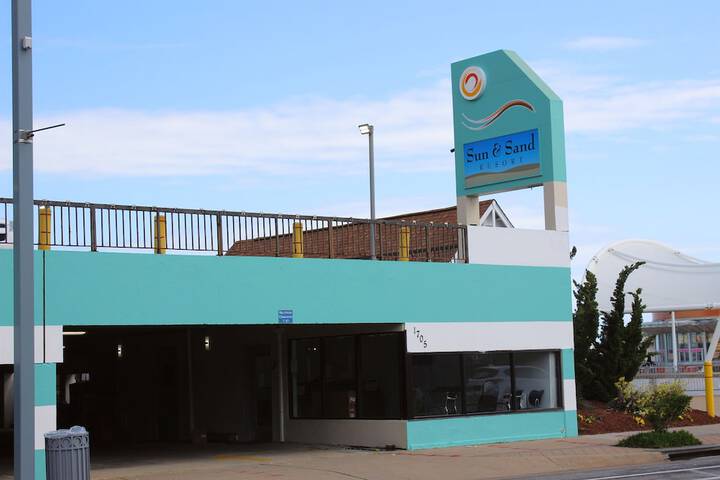 Hotel 3 of 36
