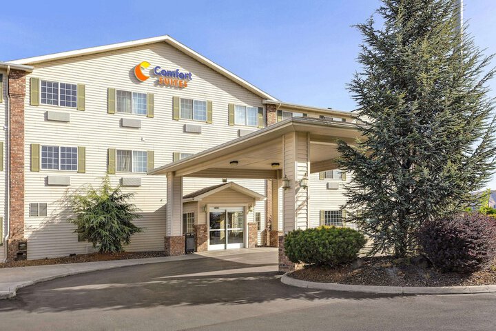 Hotel 7 of 48